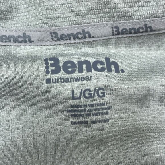 Bench Full-Zip Gray Lightweight Jacket L Urbanwear Textured Logo a0317 - Picture 2 of 9